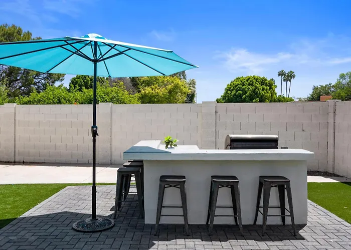 Сasa de vacaciones The Bridle Is Right | Saltwater Pool | Backyard Games Mesa